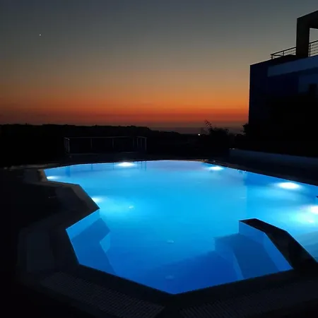Modernes Mit Sonnenterrasse, Pool, Grill Und Einem Herrlichen Meerblick Semesterbostad